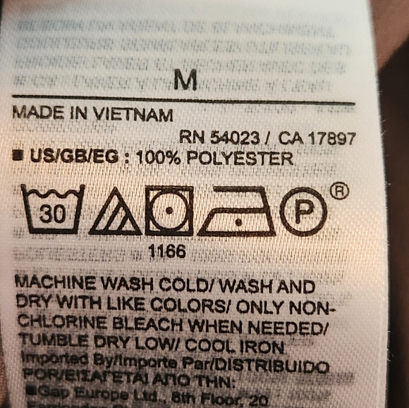 EUC GAP Womens Button up Blouse.  Grest Taupe Color.  Very stylish.   Size M - Picture 3 of 4